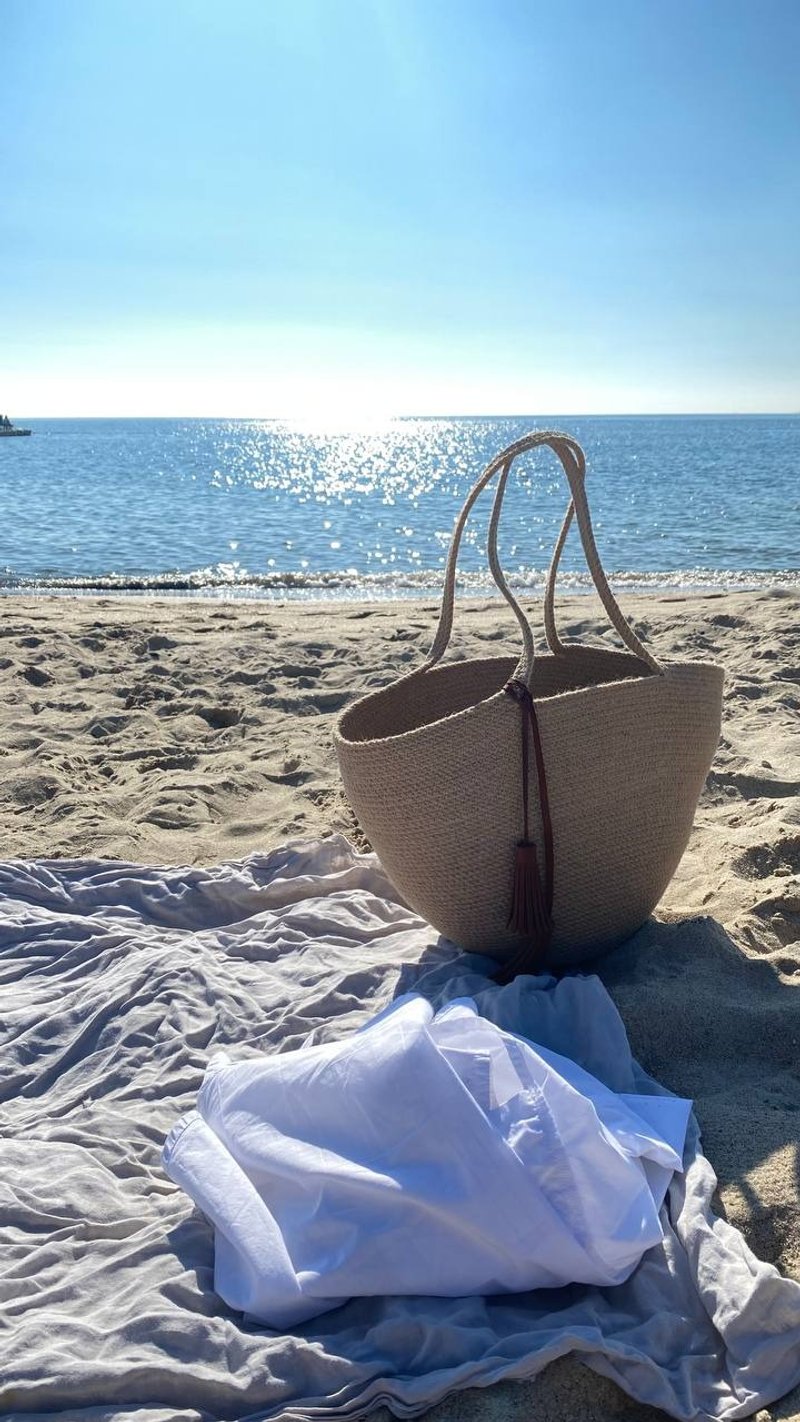 Straw tote bag Jute Market bag Shopping bag Eco bag French basket bag Beach Bag - กระเป๋าถือ - วัสดุอีโค 