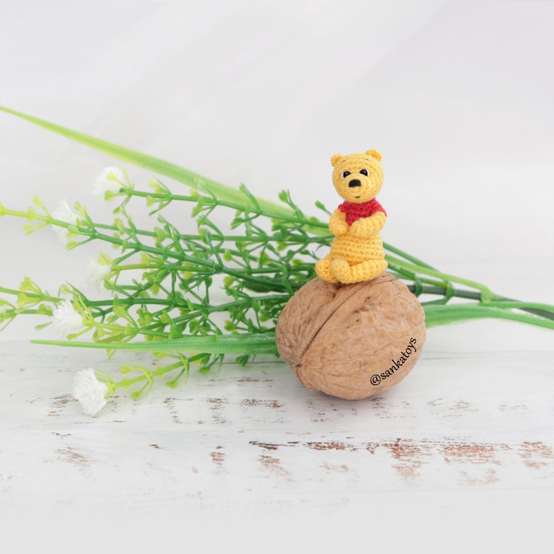 Crochet pattern Micro Winnie-the-Pooh, PDF Digital Download, DIY mini - คอร์สงานฝีมือ/หนังสือคู่มือ - วัสดุอื่นๆ 