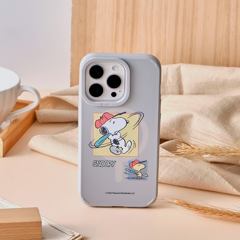 SNOOPY Snoopy Standard Swing Canyon Strong MagSafe iPhone Case - Phone Cases - Silicone Multicolor