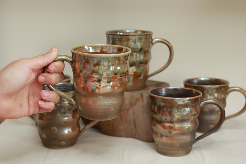 柴燒咖啡杯/馬克杯/280ml波波雫系列/瀧間拾光 - 咖啡杯/馬克杯 - 陶 