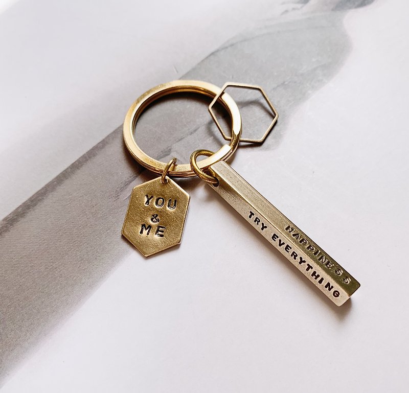y._.yuuu - Thick long L-hexagonal small Bronze keychain-customized hand-typing to commemorate graduation ceremony - Keychains - Copper & Brass Gold