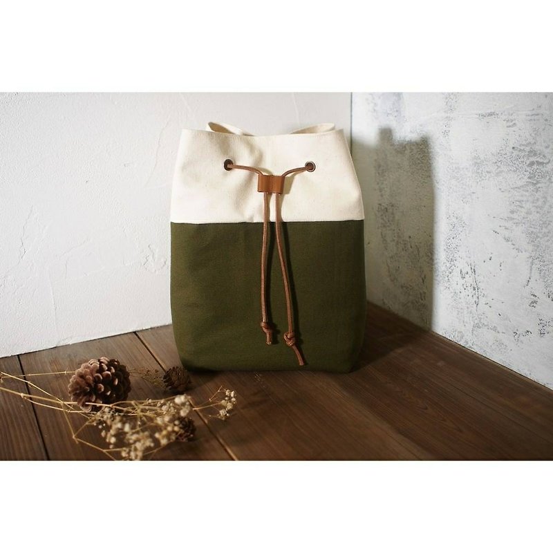 Traveler series diagonal backpack / bucket bag / limited manual bag / olive green / pre-order - กระเป๋าแมสเซนเจอร์ - ผ้าฝ้าย/ผ้าลินิน สีเขียว