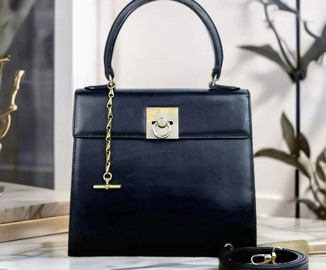 希少 中古 セリーヌ ブラック ゴールド リングバックル ケリー