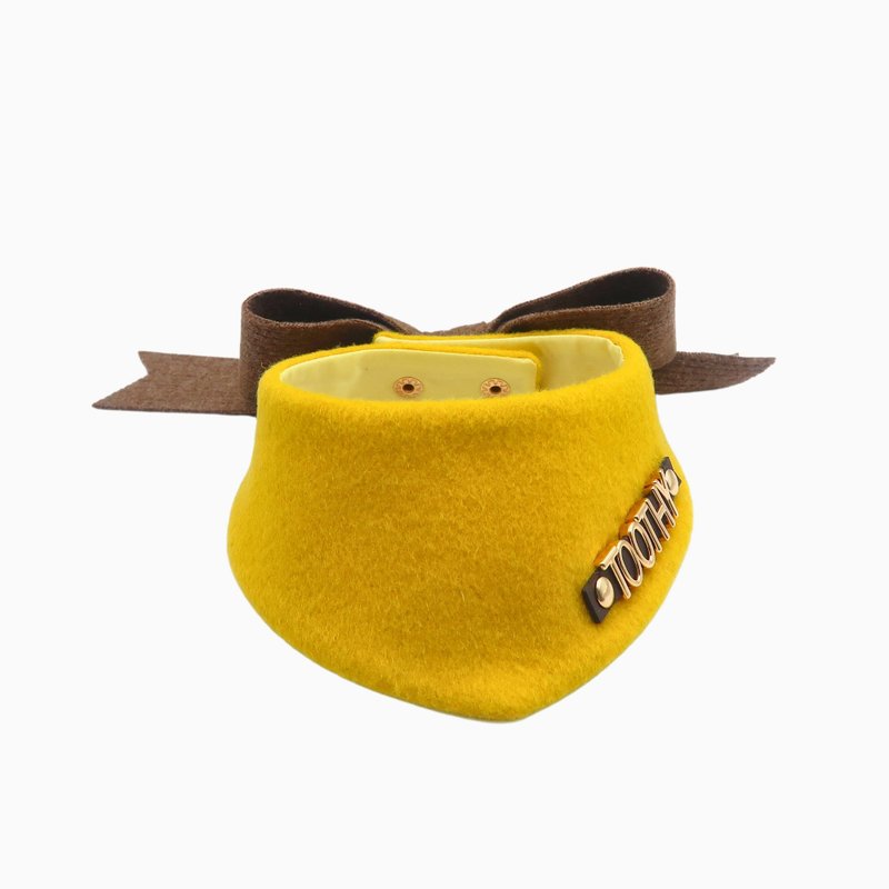 Custom Pet Collar Bandana personalised name metal letters lemon yellow wool - ชุดสัตว์เลี้ยง - วัสดุอื่นๆ สีเหลือง