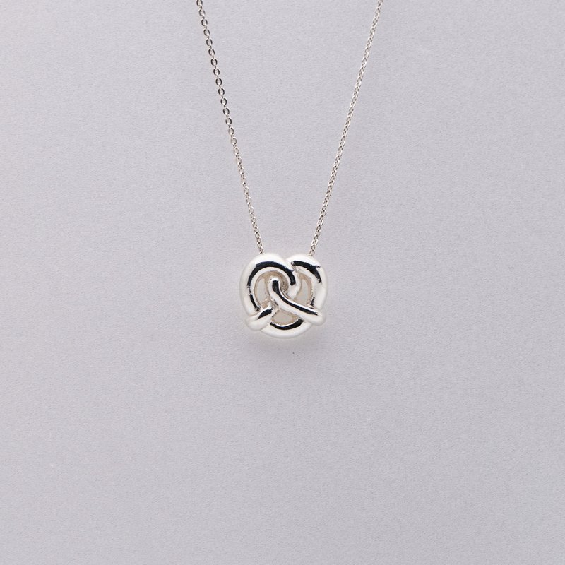 [Customized gift] Pretzel necklace butterfly bread necklace - Necklaces - Sterling Silver 