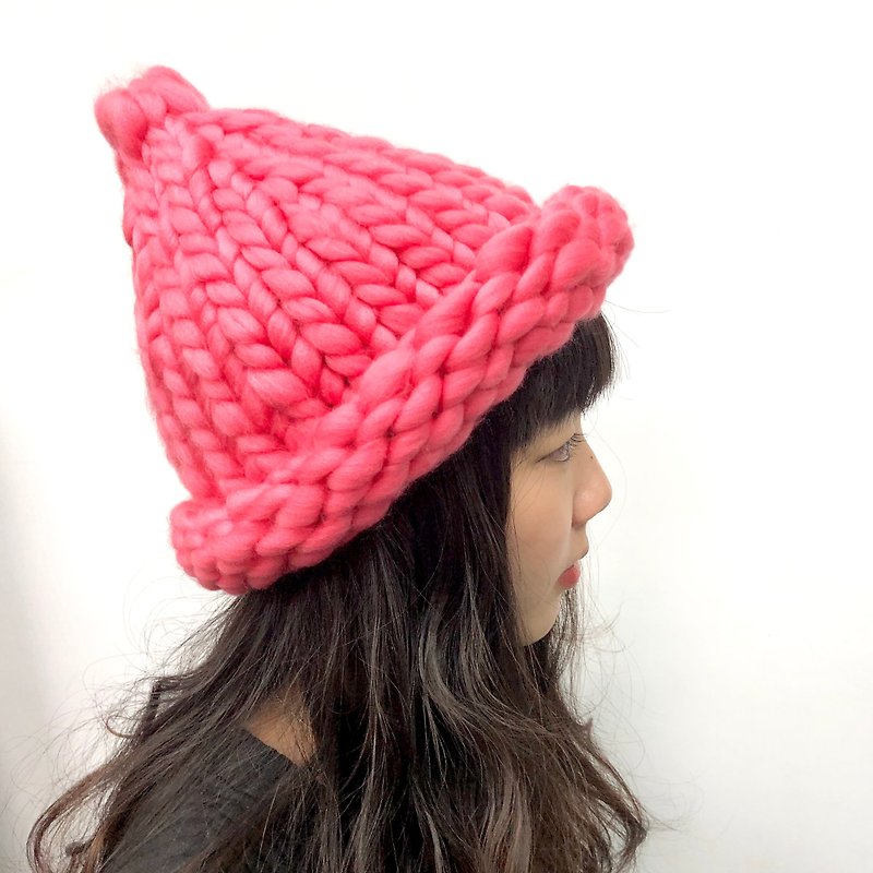 MINIxROSE thick warm and hand-knitted woolen hat-peach - หมวก - เส้นใยสังเคราะห์ สีแดง