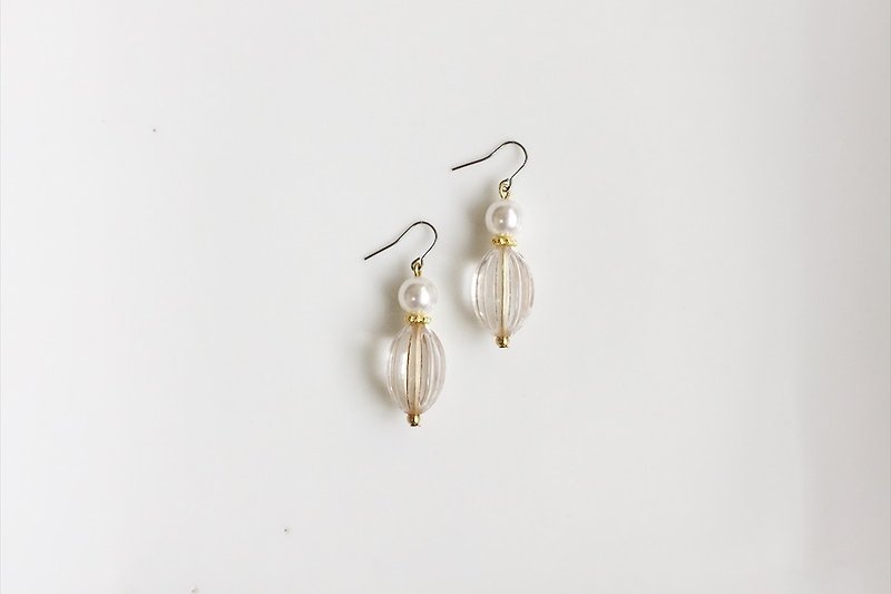 ruffles antique resin earrings (one piece only) - ต่างหู - โลหะ ขาว