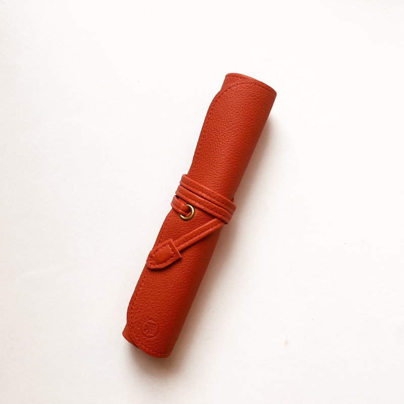 [Black Zhuowenfang] Winding Cowhide Leather Pencil Case, Tool Storage Bag-Vibrant Red - กล่องดินสอ/ถุงดินสอ - หนังแท้ สีแดง