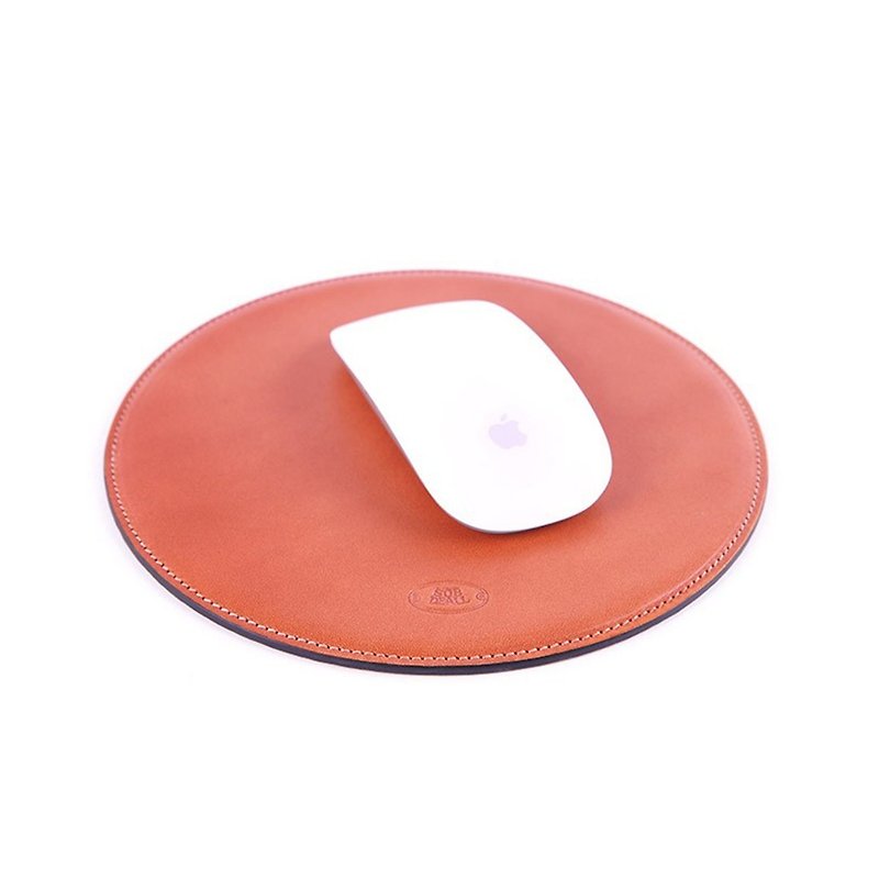 Leather round mouse pad - แผ่นรองเมาส์ - หนังแท้ สีนำ้ตาล