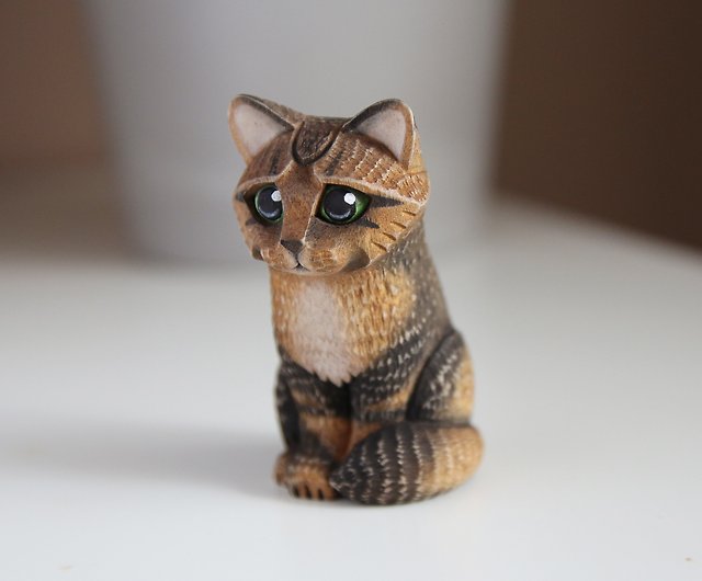 卸売り きもかわいい猫の木彫り置物 - 美術品