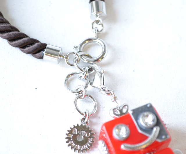 ロボット型チャーム 黒と赤 Robot accessories】ロボットチャーム