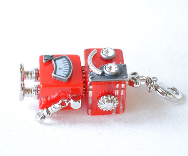 ロボット型キーホルダー レッド Robot accessories】ロボットチャーム レッド系 - ショップ amu