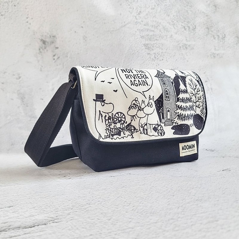 【Pinkoi x Moomin】Comic Messenger Bag Sling bag – Black  MADE IN TAIWAN - กระเป๋าแมสเซนเจอร์ - ผ้าฝ้าย/ผ้าลินิน สีดำ