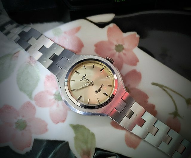 1970年代 RADO 手巻き機械式時計 - ショップ 生生流転時計堂 腕時計 - Pinkoi