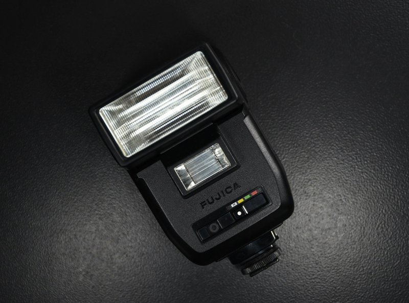 【經典古物】富士 Fujifilm Fujica Autostrobo 300x 原廠 閃光燈 - 相機/拍立得/底片相機 - 其他材質 