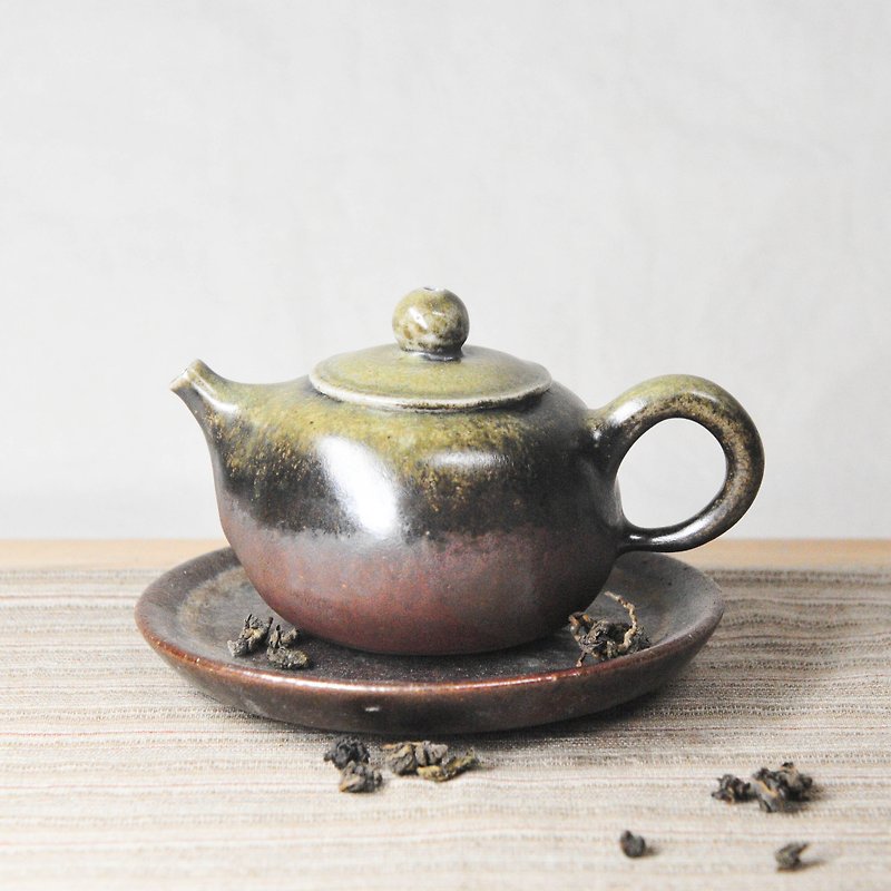柴燒陶手作。自然對比的漸層柴燒茶壺 - 茶具/茶杯 - 陶 咖啡色