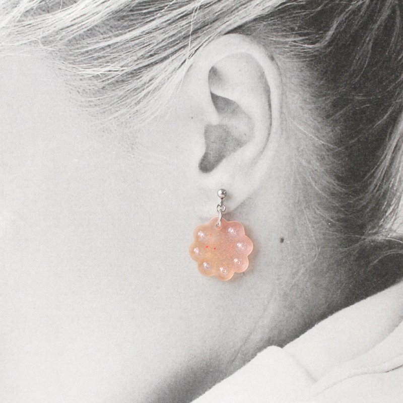 Watercolor Floral, Clear Orange, Dangling earring, Solo Purchase Allowed - Earrings & Clip-ons - Resin Orange