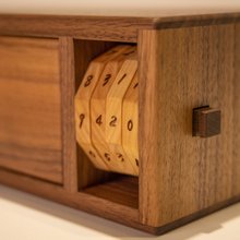 Just Wood 非木不可 - 木で夢を実現する創造的な木工房】半隠し鍵付き