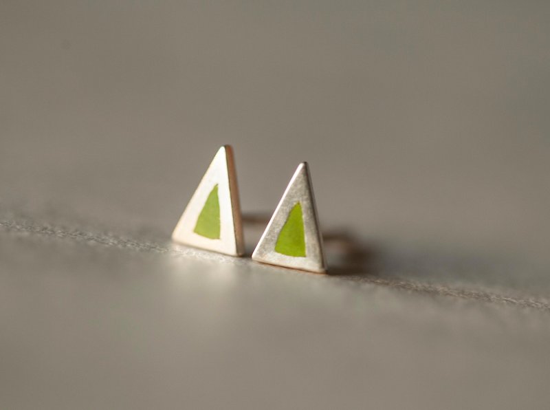 純銀三角形珐瑯耳環-蘋果綠-一對/可改夾 - 耳環/耳夾 - 琺瑯 綠色