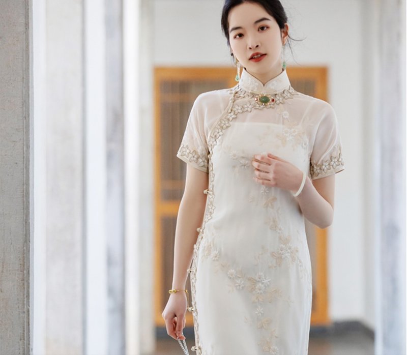 Luoyuechengsha new Chinese retro organza beautiful girl ancient cheongsam - Qipao - Polyester White