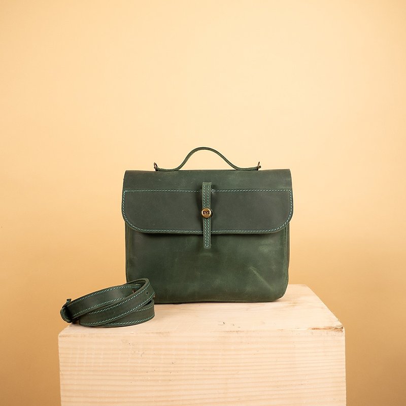 Small women's bag / Leather Handbag - กระเป๋าถือ - หนังแท้ สีเขียว