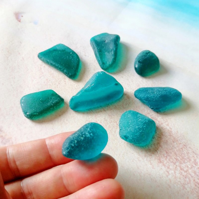 Turquoise Sea glass Jewelry.Rare Real Beach glass for ChunkySea glass necklace