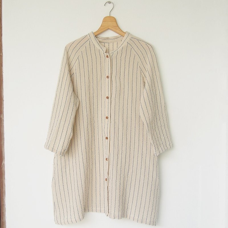 Stripe cotton shirt dress / blue x white jacket - เสื้อเชิ้ตผู้หญิง - ผ้าฝ้าย/ผ้าลินิน ขาว