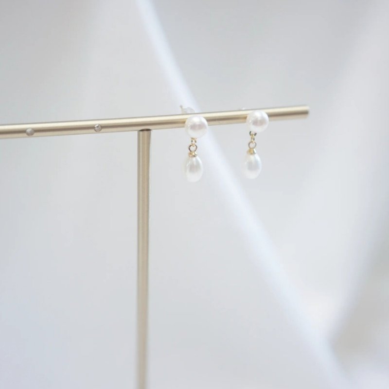 ダブルパールドロップイヤリング/ノーピアスイヤリング - ピアス・イヤリング - 真珠 ホワイト