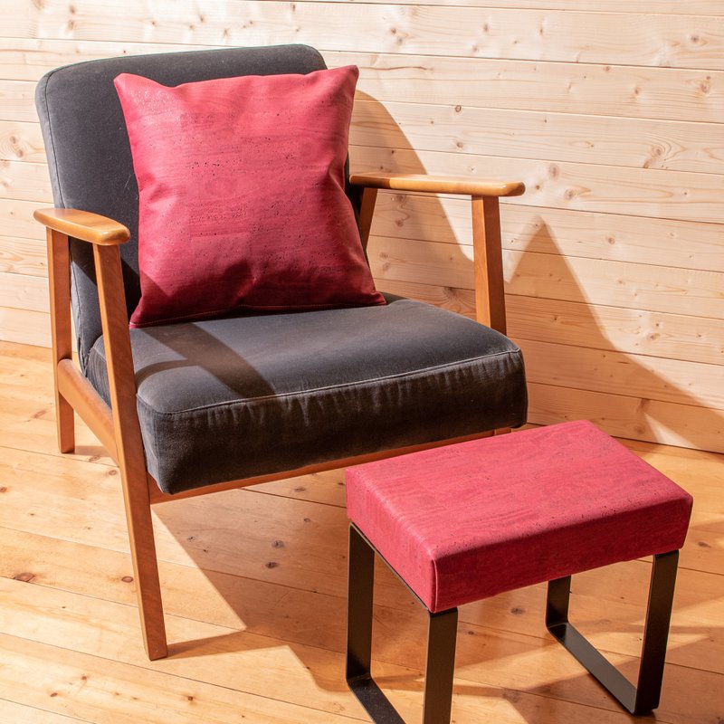 軟木皮革腳凳與抱枕套 (Wine 紅酒色) - 椅子/沙發 - 環保材質 紅色