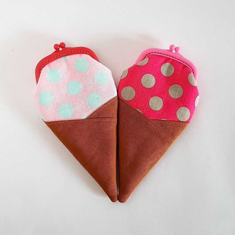 【Off-season sale】I love cherry blossom ice cream/plastic pen bag - Pencil Cases - Cotton & Hemp Pink