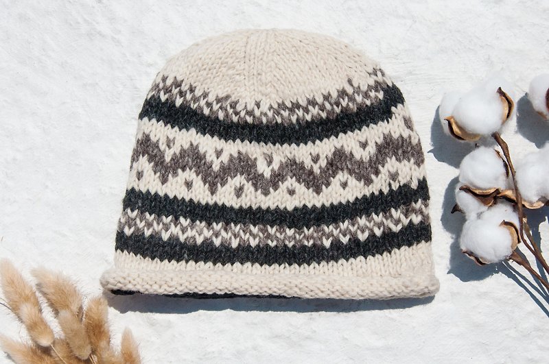 Hand-knitted pure wool cap / knit braided cap / inner brushed wool hand-woven wool cap / wool cap - Nordic Fair Isle - หมวก - ขนแกะ หลากหลายสี