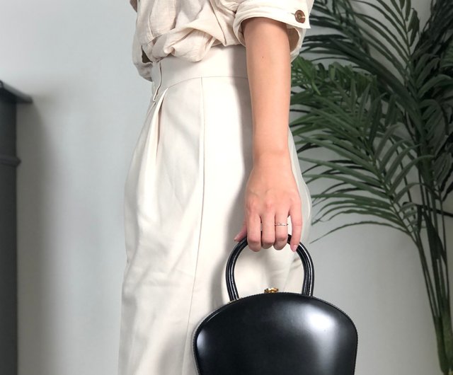 ヴィンテージ ロエベ アナグラム レザー ハンド バッグ レディース フォーマル 通勤 ブランド ブラック 黒 ビジネス ポシェット 531