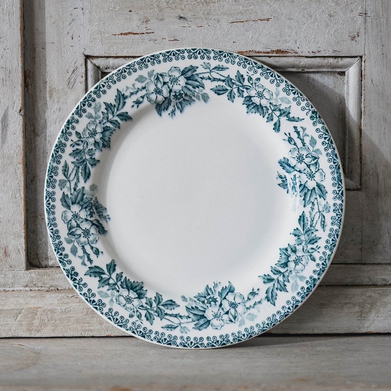 Indigo dinner plate diameter 22.8cm - จานและถาด - ดินเผา 