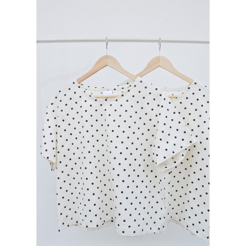 Cotton | Crew Neck, Short Sleeve, Polka Dot T-Shirt - Women's Tops - Cotton & Hemp White