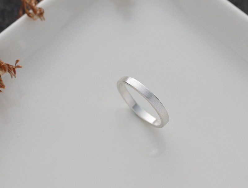 ni.kou sterling silver flat sand grain single ring for men and women - แหวนทั่วไป - โลหะ 