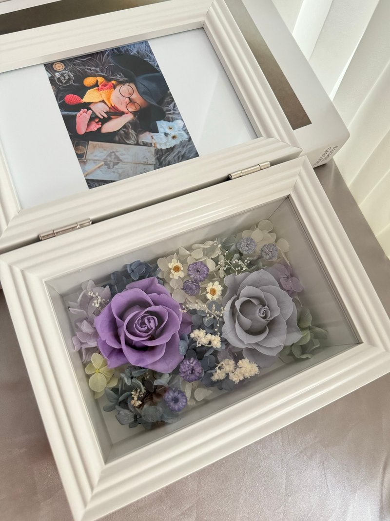 Preserved flower photo frame photo frame flower purple gray style - Dried Flowers & Bouquets - Plants & Flowers 