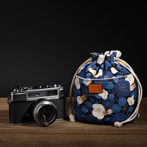 Cotton Printed camera Pouch blue denim - Shop mi81 Camera Bags & Camera  Cases - Pinkoi