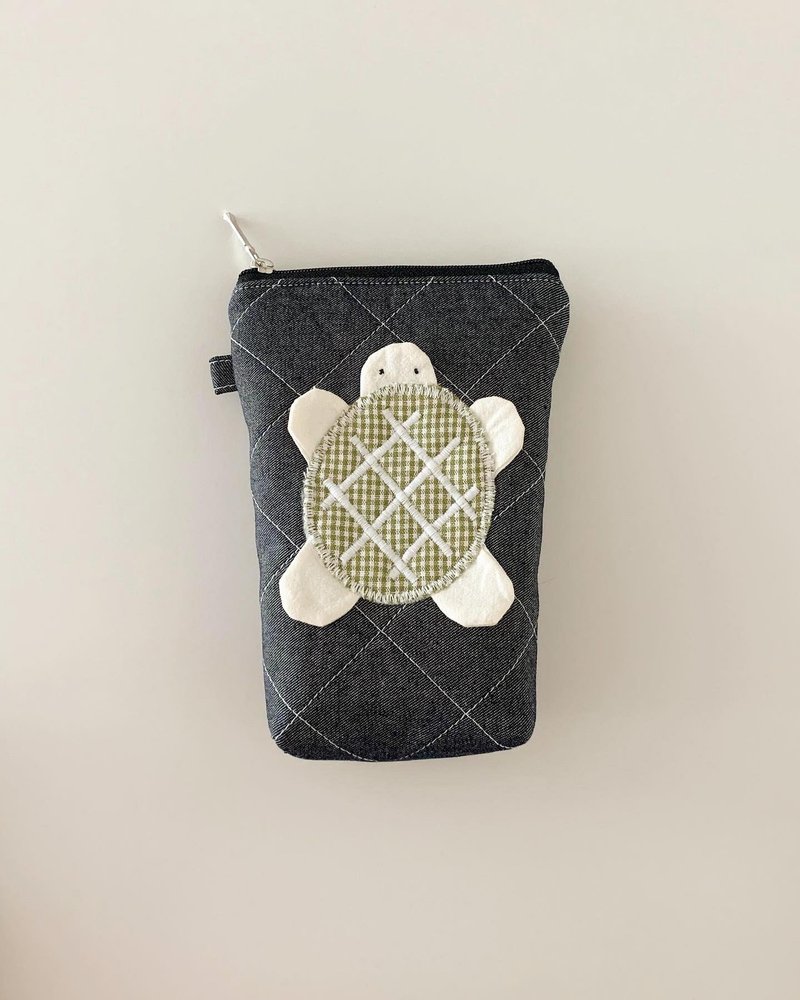 Turtle Camera Pouch M (Handmade) - 相機包/相機袋 - 其他材質 
