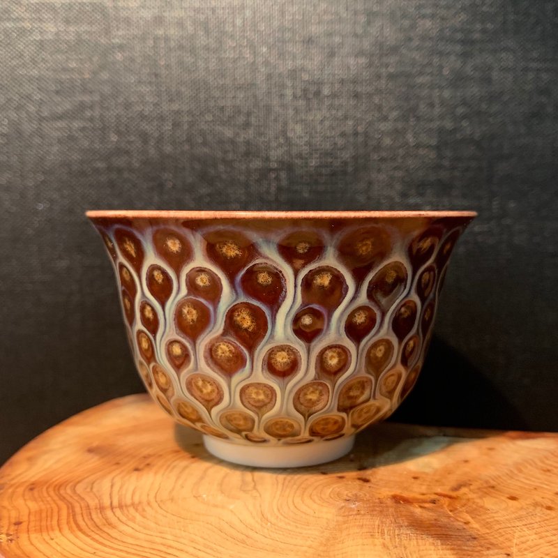 Peacock teacup / Taiwan pottery artist Yu-ning, Chiu / P96 - Teapots & Teacups - Porcelain Multicolor