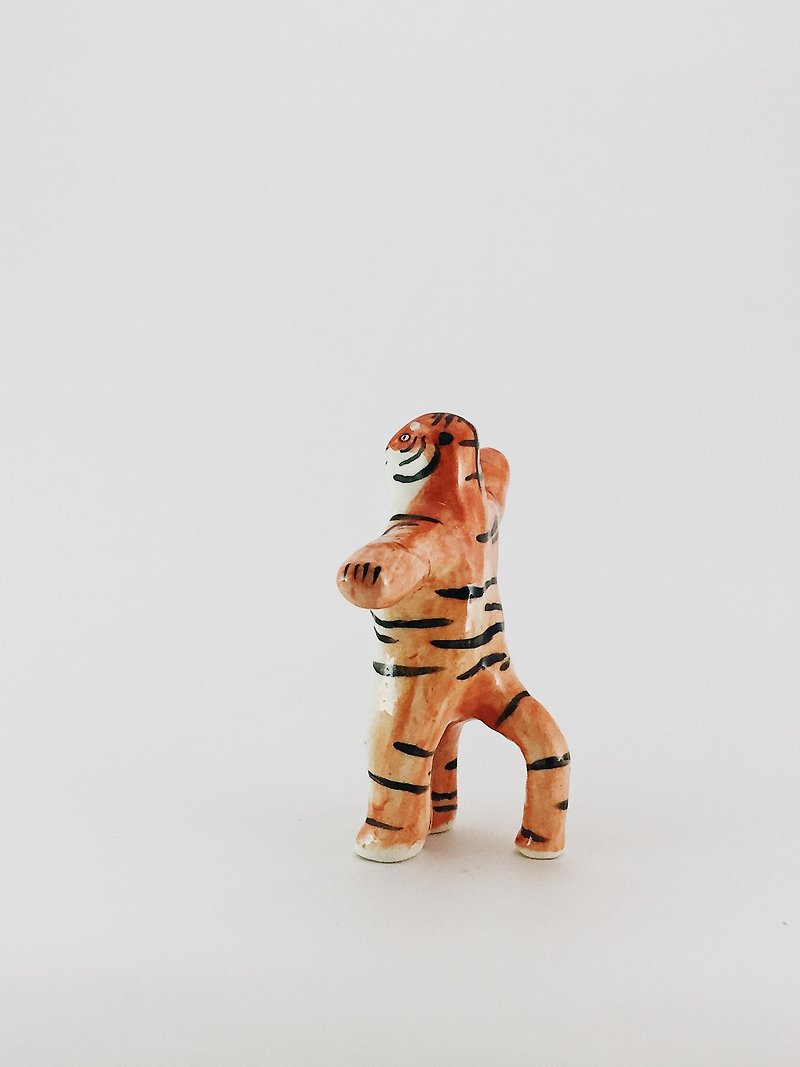 Servant Tiger - ของวางตกแต่ง - ดินเผา สีส้ม