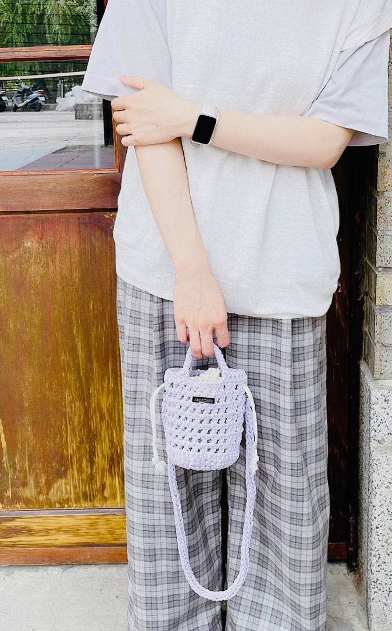 Braided Squeaky Bucket Bag - Grape Soda Handwoven Braided Bag - กระเป๋าหูรูด - ไฟเบอร์อื่นๆ 