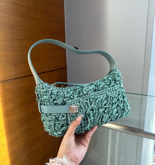 Second-hand bag Ferragamo Ferragamo sky blue ribbon dumpling