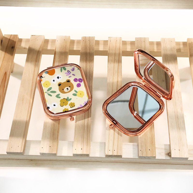 蜂蜜小熊/玫瑰金.化妝鏡.隨身鏡.鏡子 - 彩妝刷具/鏡子/梳子 - 棉．麻 黃色