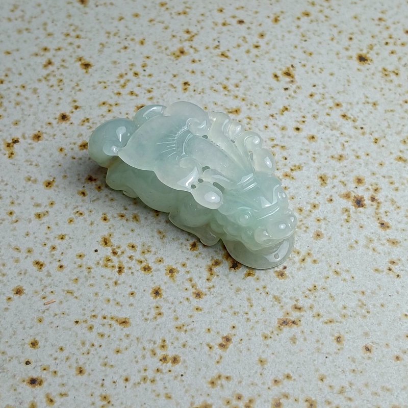 J0220天然翡翠A貨 . 冰糯蜂蜜晴水貔貅.招財.擺件. - 擺飾/家飾品 - 玉石 