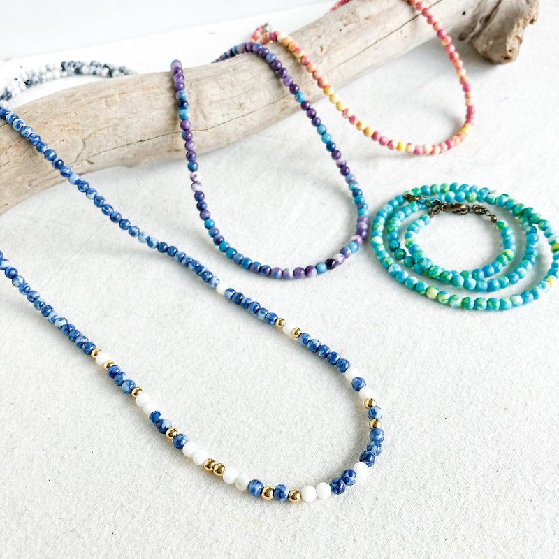 Blue Beads Necklace - Made to Order - Stone and Beads - สร้อยข้อมือ - หิน สีน้ำเงิน