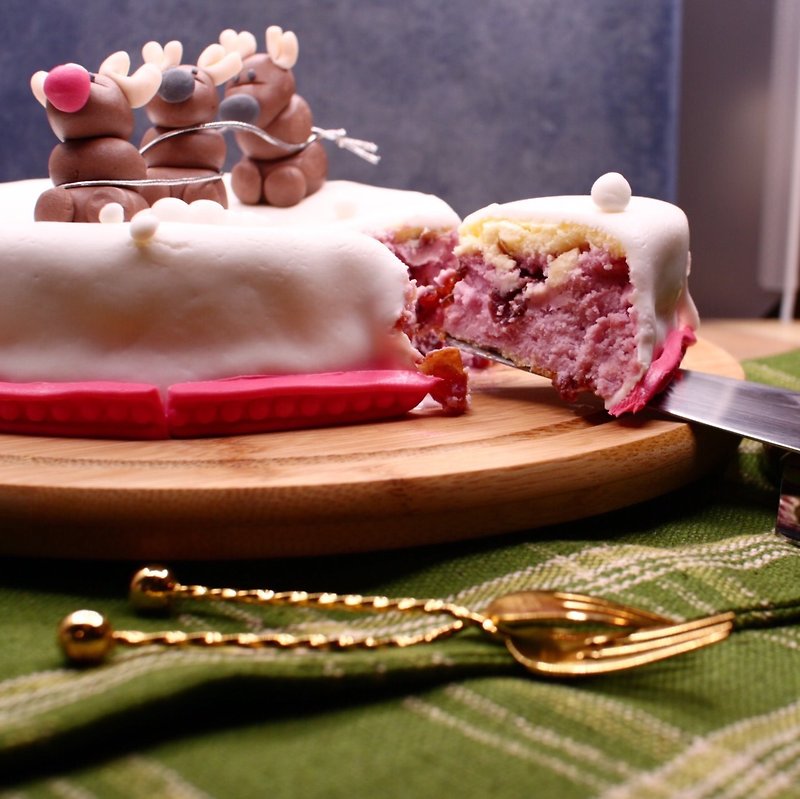 8吋麋鹿快遞翻糖蛋糕 - 鹹派/甜派 - 新鮮食材 紅色