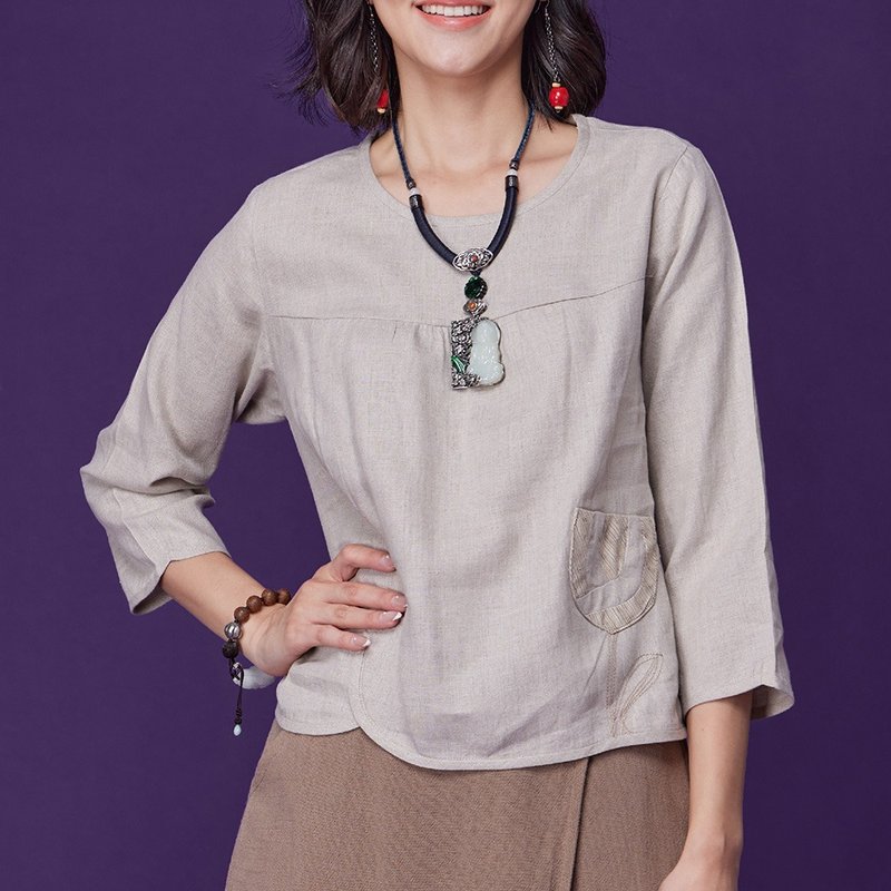 古典美 亞麻古布拚接車花上衣【58007】 - 女上衣/長袖上衣 - 棉．麻 卡其色