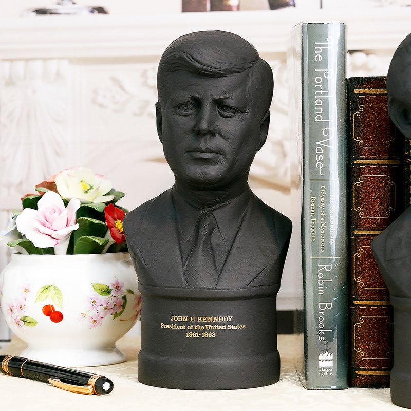 限量英國製Wedgwood玄武岩領袖甘迺迪1973陶瓷雕像書房會議廳裝飾 - 擺飾/家飾品 - 瓷 