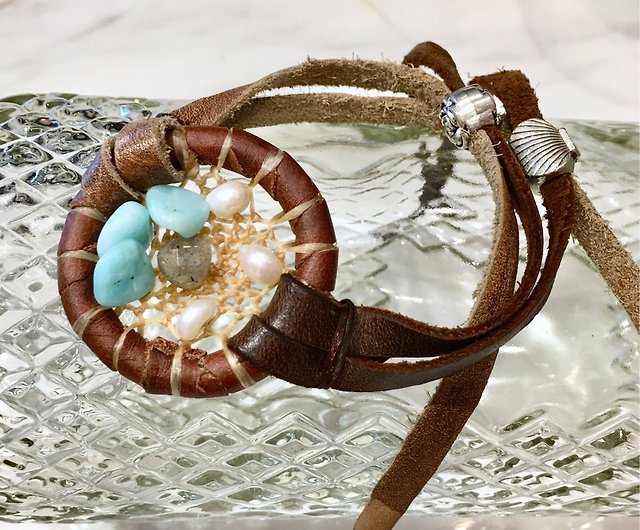 Dreamcatcher leather bracelet