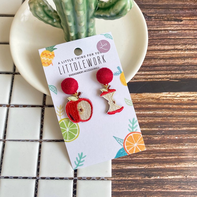 Embroidery earrings | apple | Littdlework